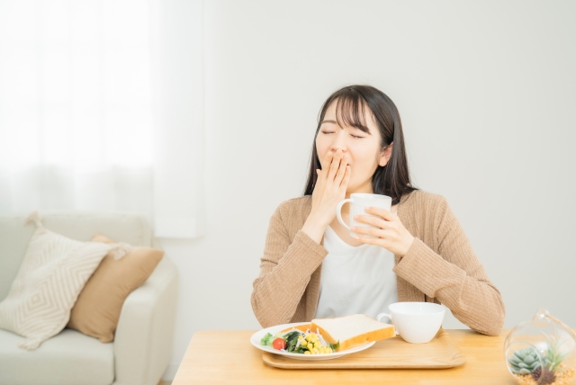 春の眠気を吹き飛ばす！エネルギー補給に「はちみつ」はいかがでしょうか？