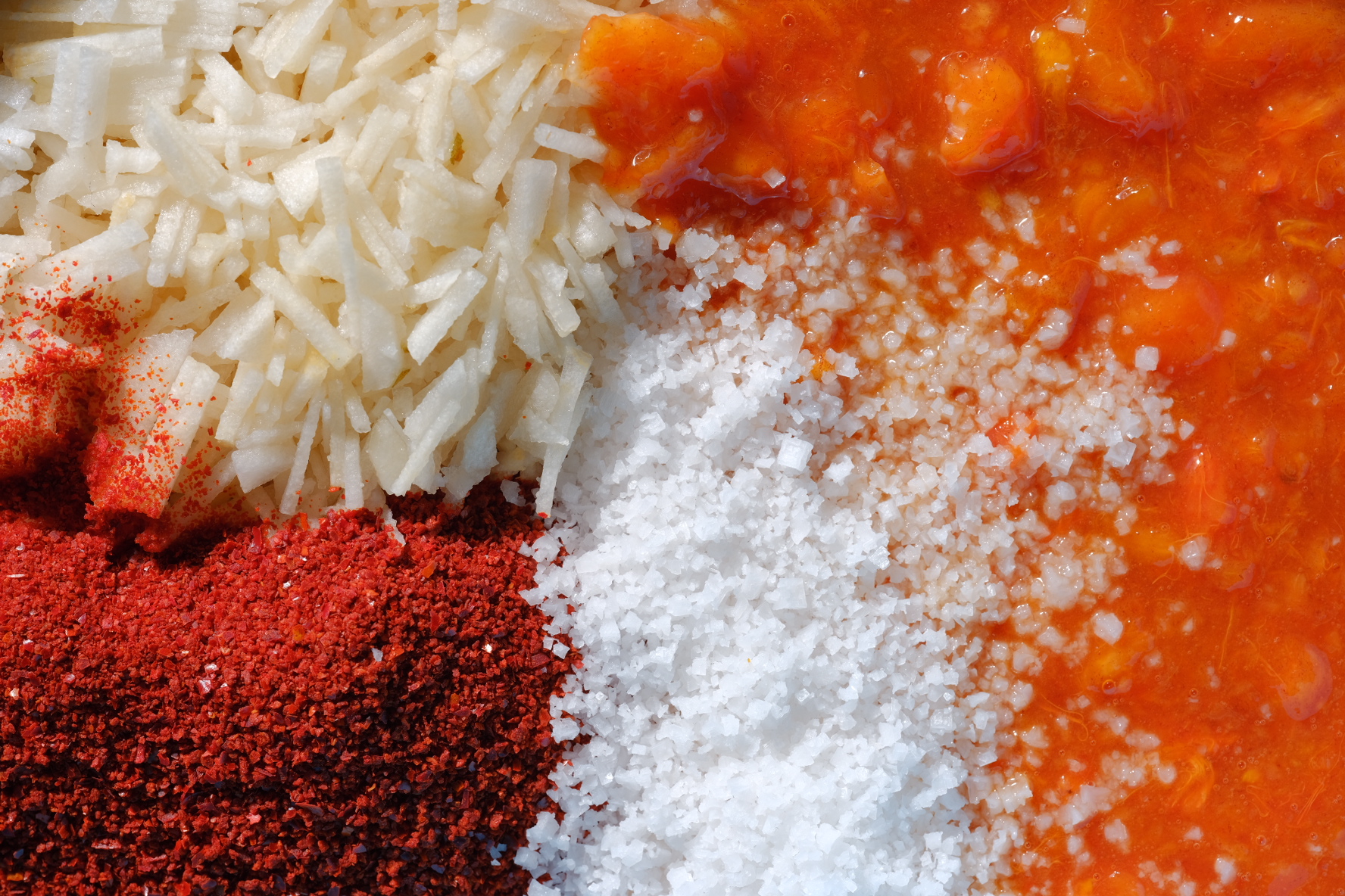 スーパーのキムチと何が違う？発酵キムチの見分け方