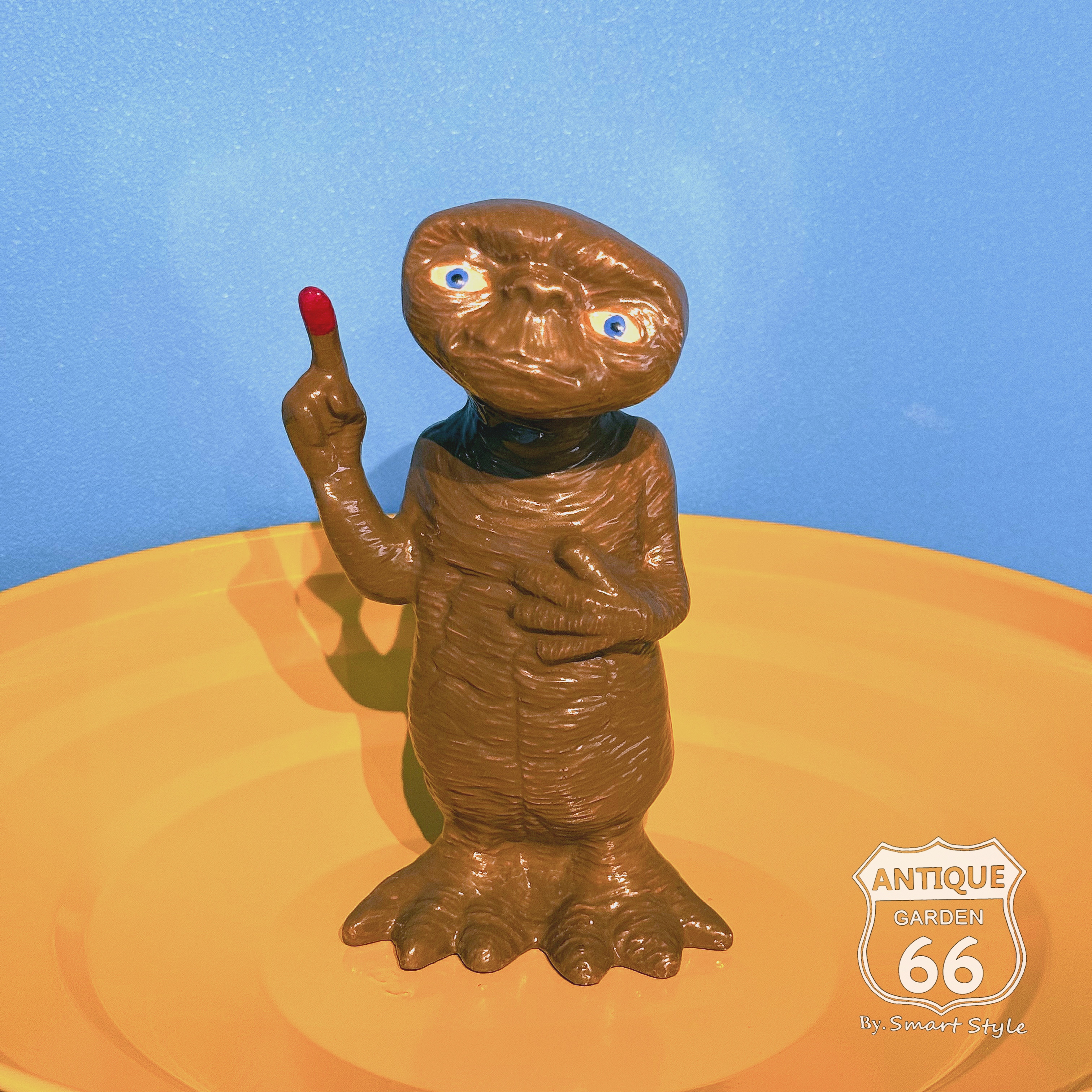 ⚫︎E.T.陶器製フィギュア