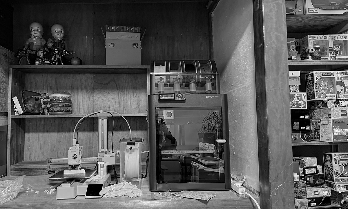 Inside the Studio: One Creator, Two Machines, Endl