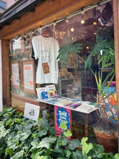 SUTさんに「言葉の部屋」vol.1−3揃ってます