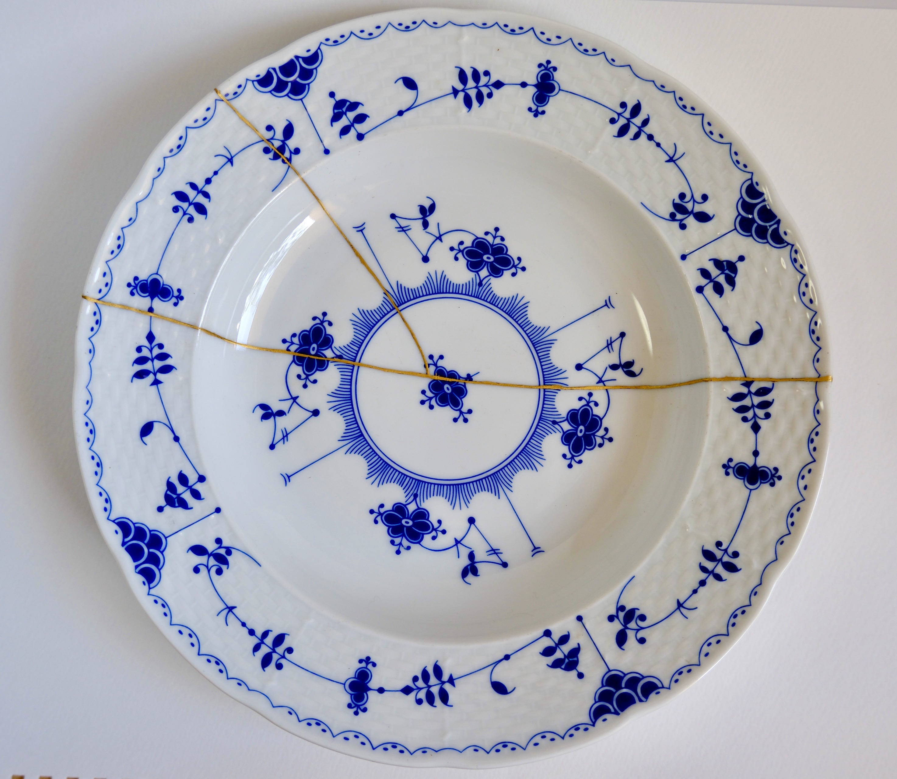 Kintsugi and Mindfulness: Does It Actually Help?