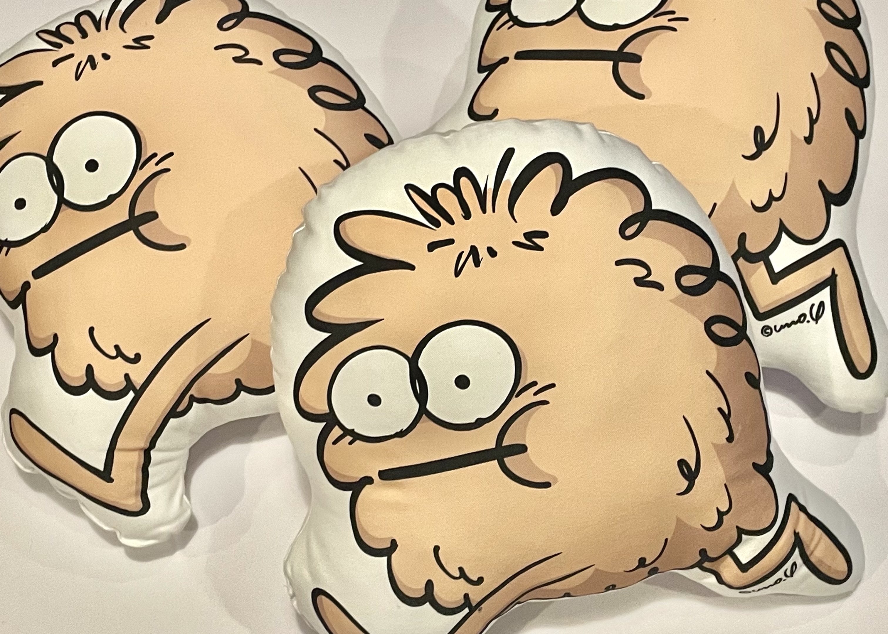 もじゃもじゃくんのクッション