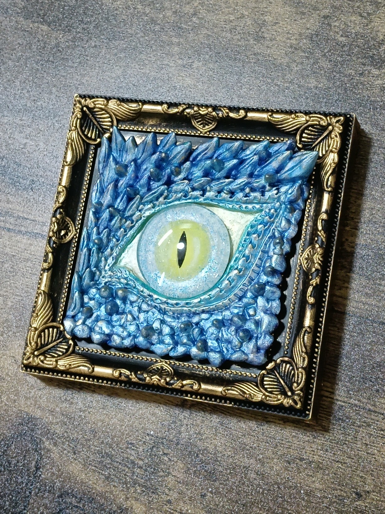 新作追加しました。