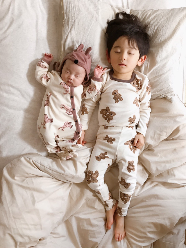 兄弟姉妹でお揃いパジャマ♡ 人気のくま＆うさぎセットアップルームウェア