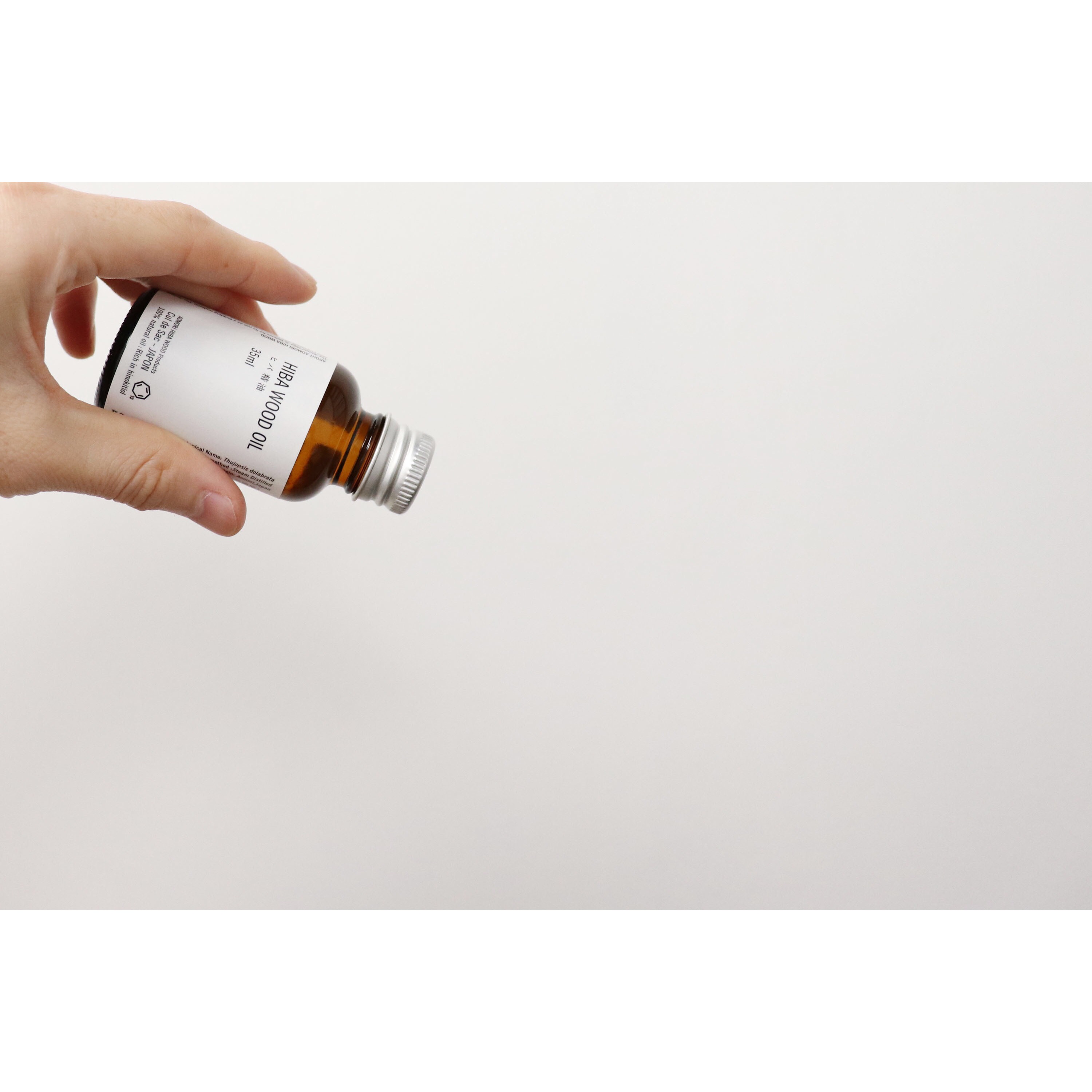 hiba wood oil
