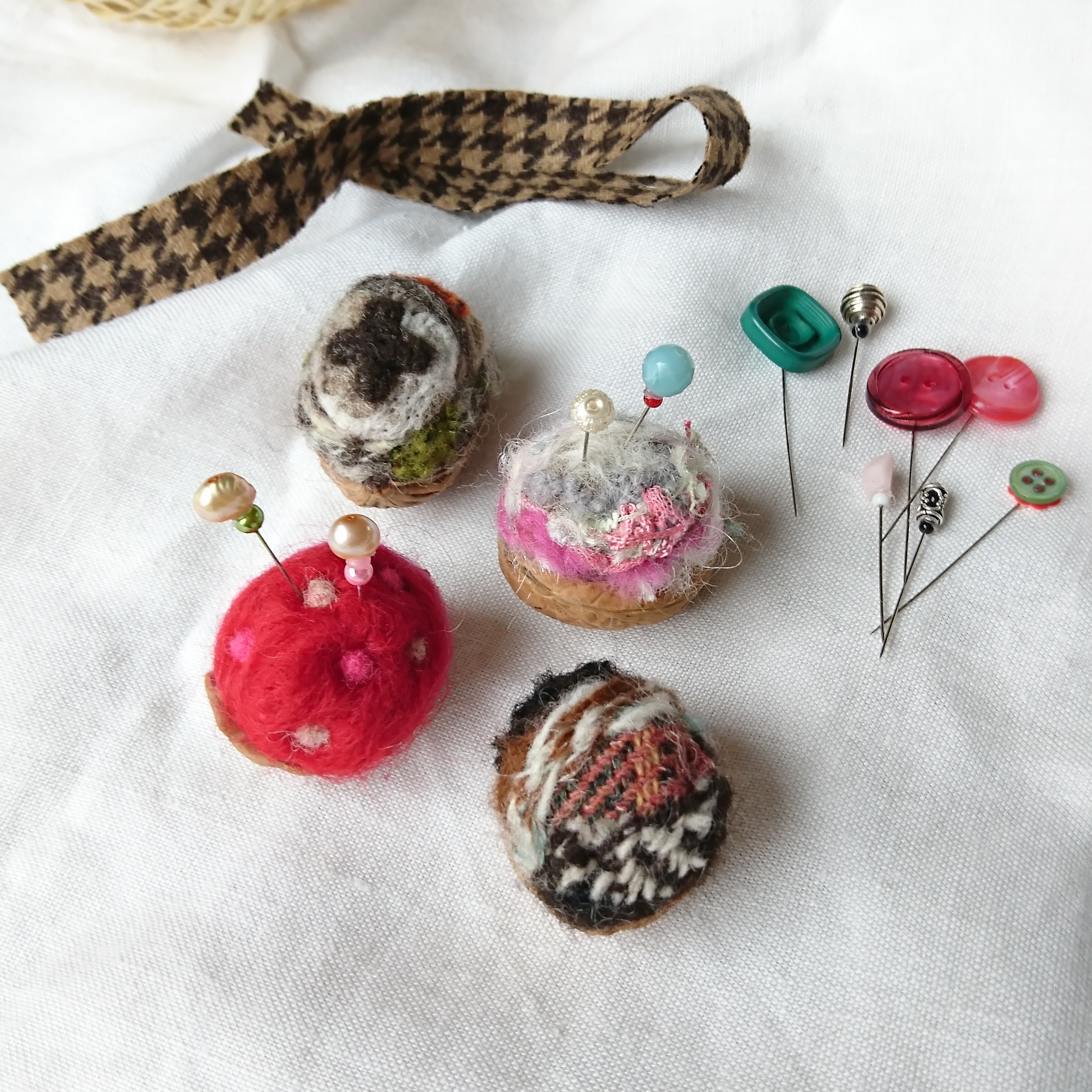 wool party！ワークショップのお知らせ！『くるみのピンクッション&デコレーションまち針』 