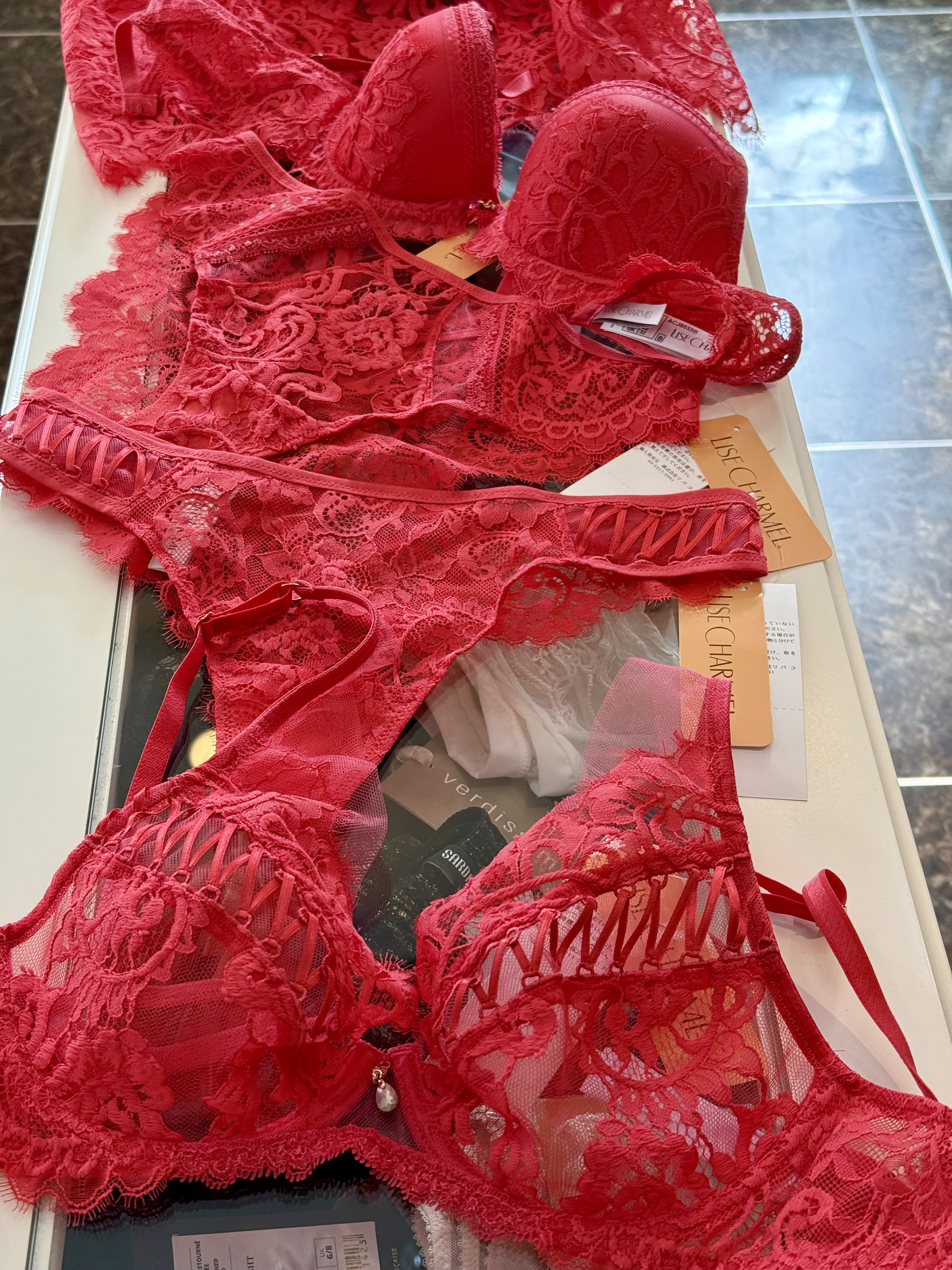 2026年の幕開けも素晴らしいランジェリーと共に🩷YouTube更新しました