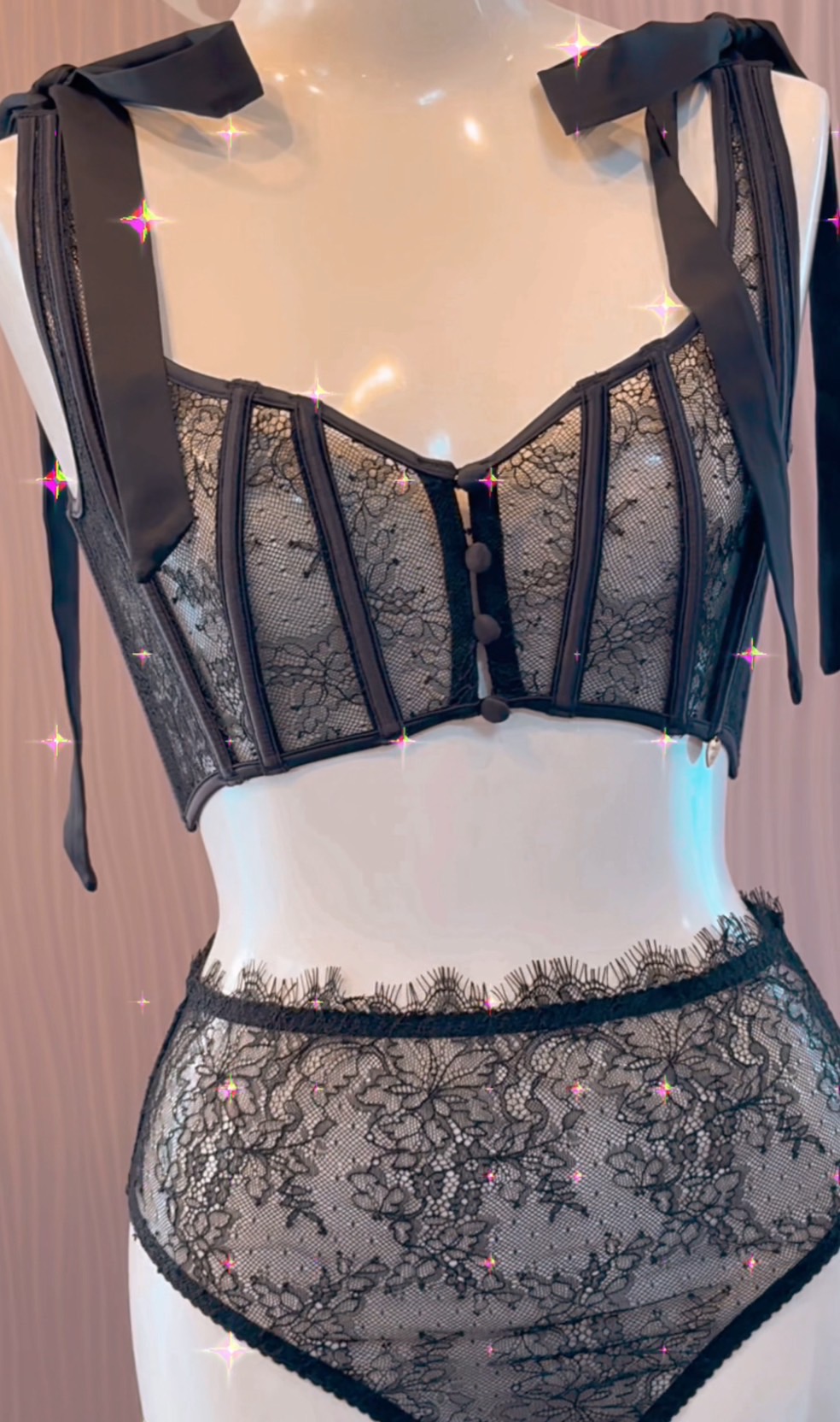 桃のお花に導かれて🩷🍸【YouTube】TWINSET LINGERIE NEW