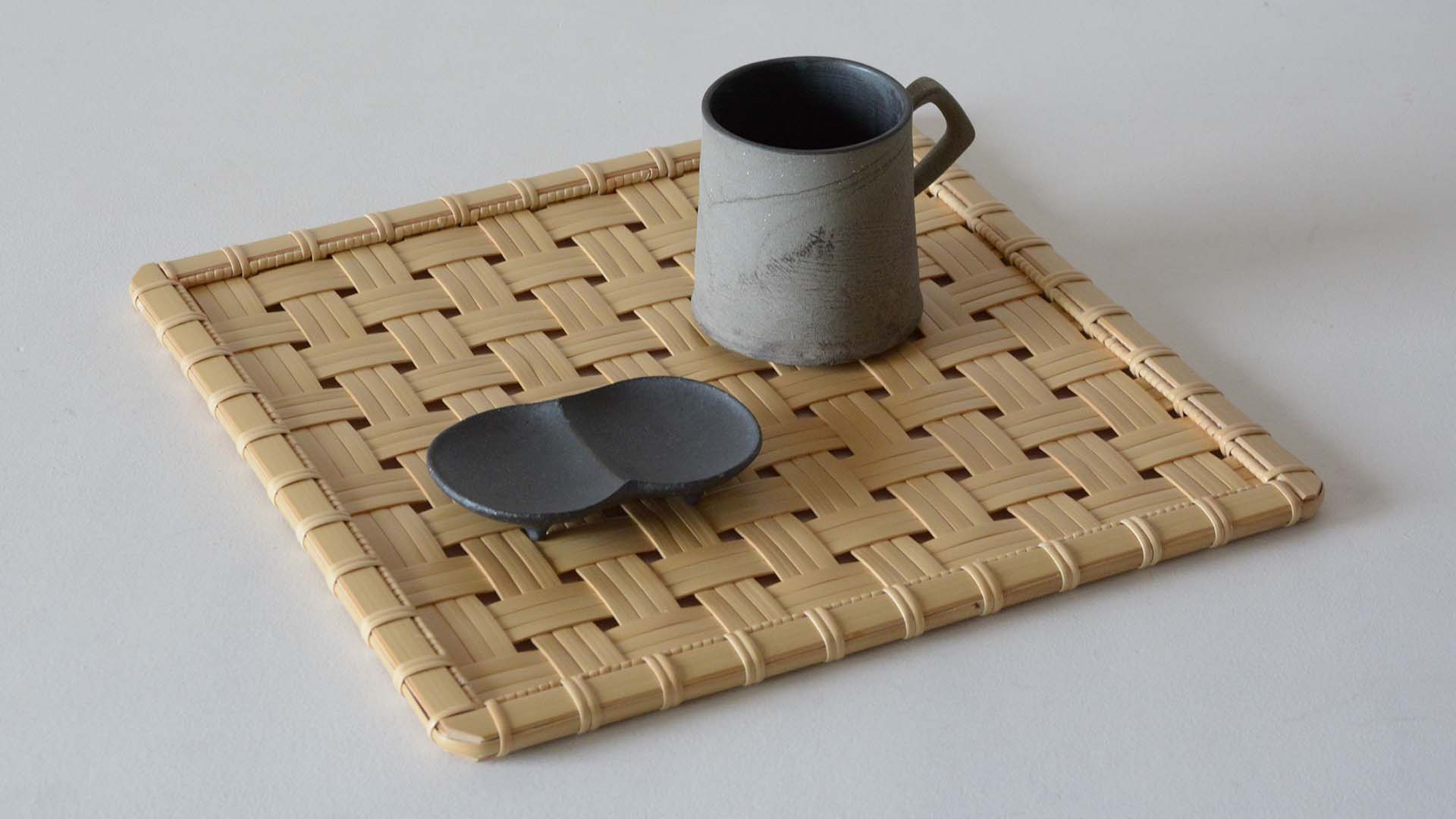 一木律子（竹）＋加藤あゐ（陶）作品展