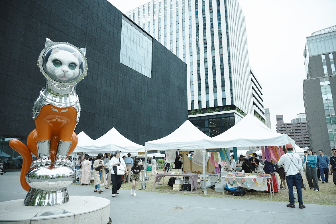 FANTASTIC MARKET in 中之島