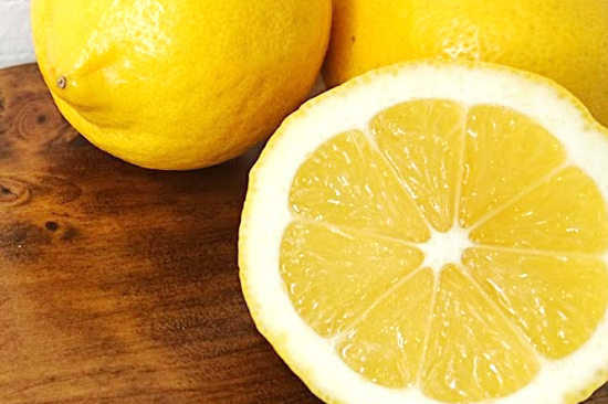 ビタミンC補給に、国産レモンはいかが？