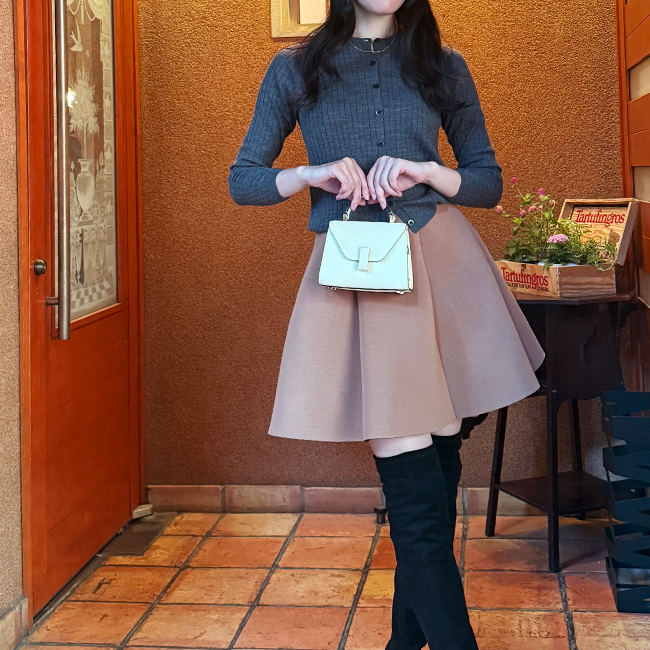 ミニ丈が可愛いキャメル♪