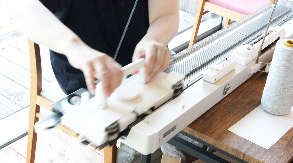【東京/浜松町】『FABRICa NIPPON』イベント内にて、手編み機ワークショップ開催！