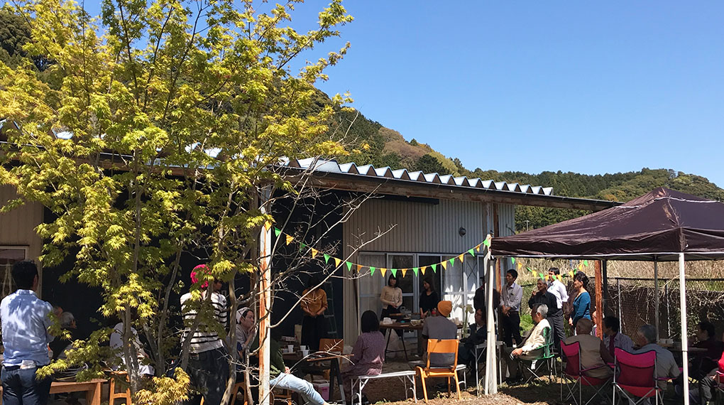 【 AND WOOL  活動報告 / お蕎麦食べ会】を行いました。
