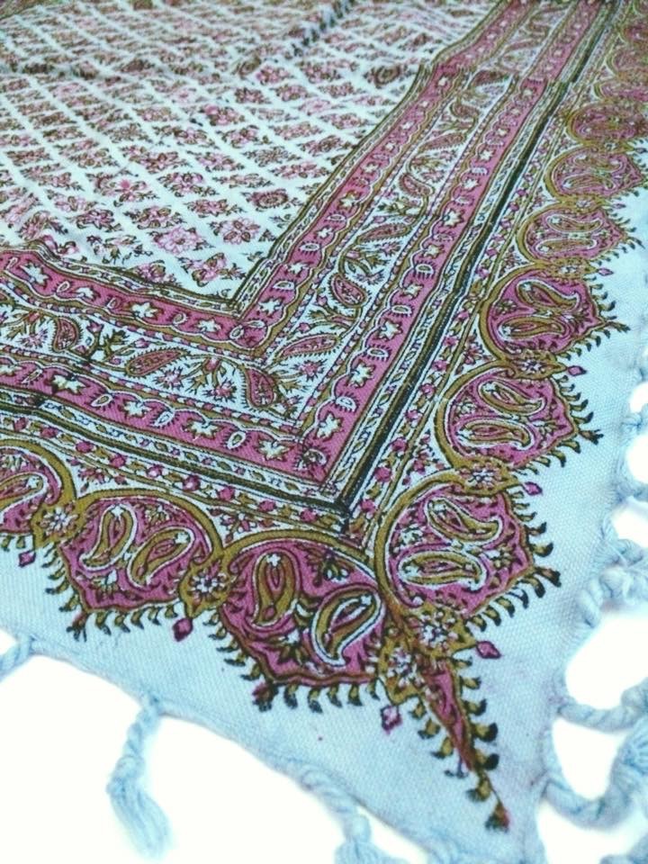 平成最後！イランの伝統工芸士さんが一枚ずつ手染めした一品を！