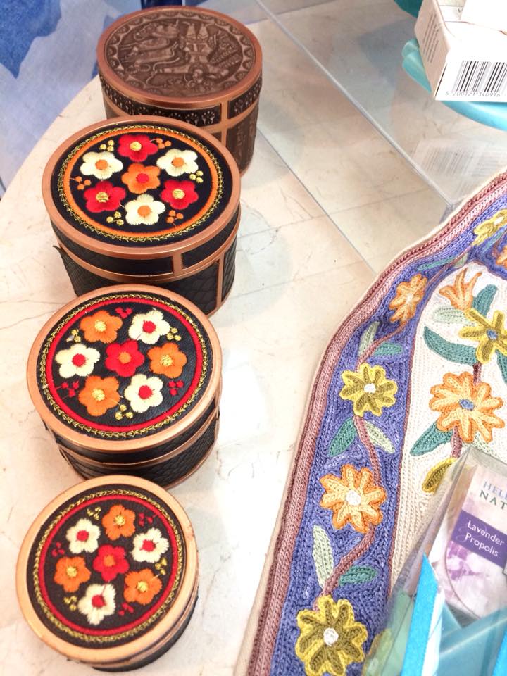 イランからやって来た、飾っておしゃれな収納ボックス、小物入れ、秘密箱！大中小☆★☆