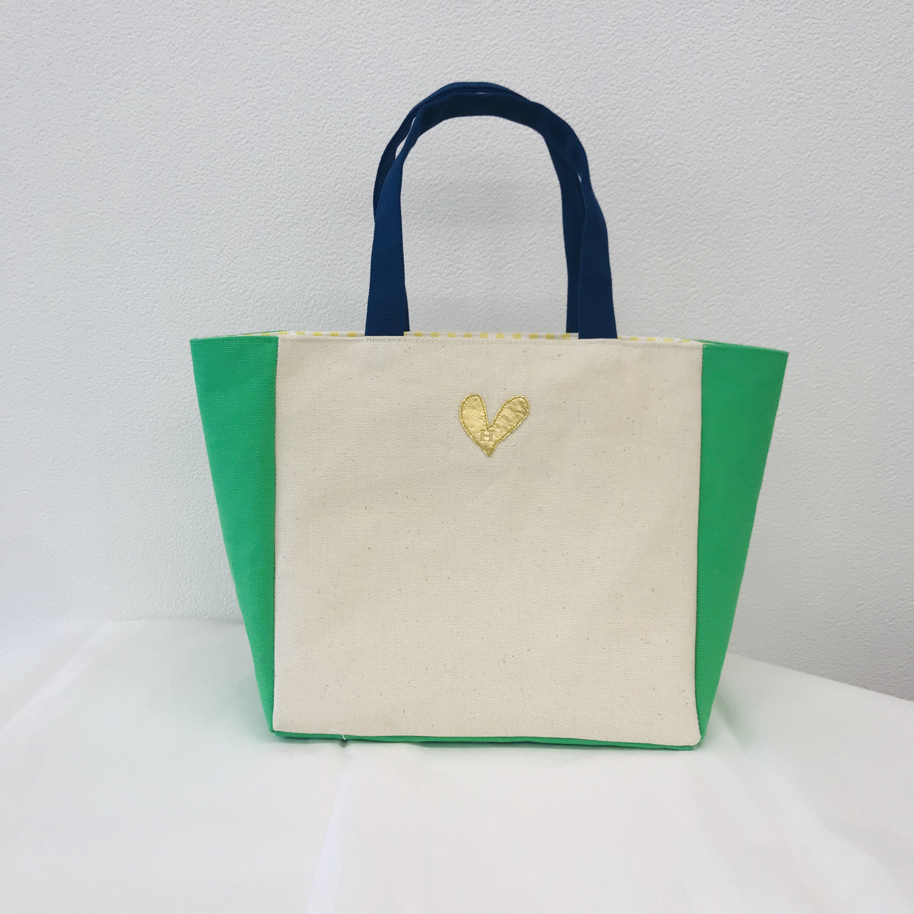イニシャルトート 新色入荷いたしました！
