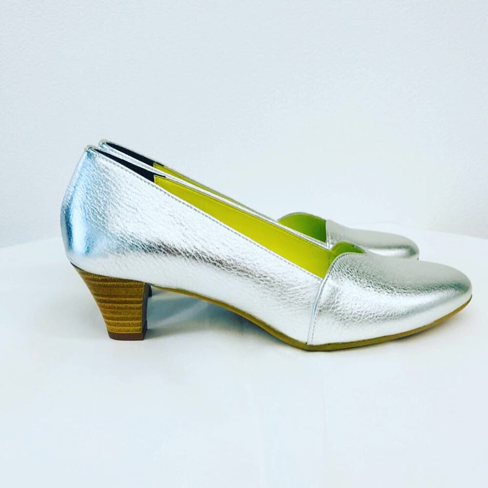 ハートモチーフヒールパンプス👠silver