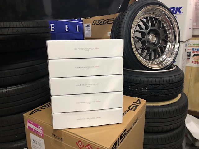エアロパーツも続々入荷！