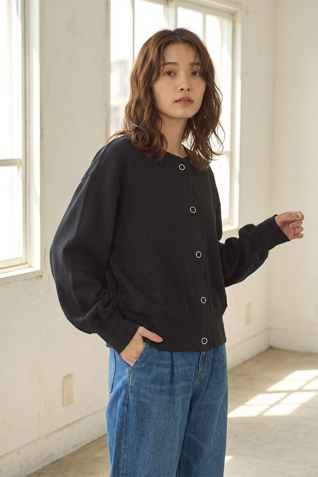 ポコポコ素材が愛おしい。綿97%で包む大人のハニカムカーディガン