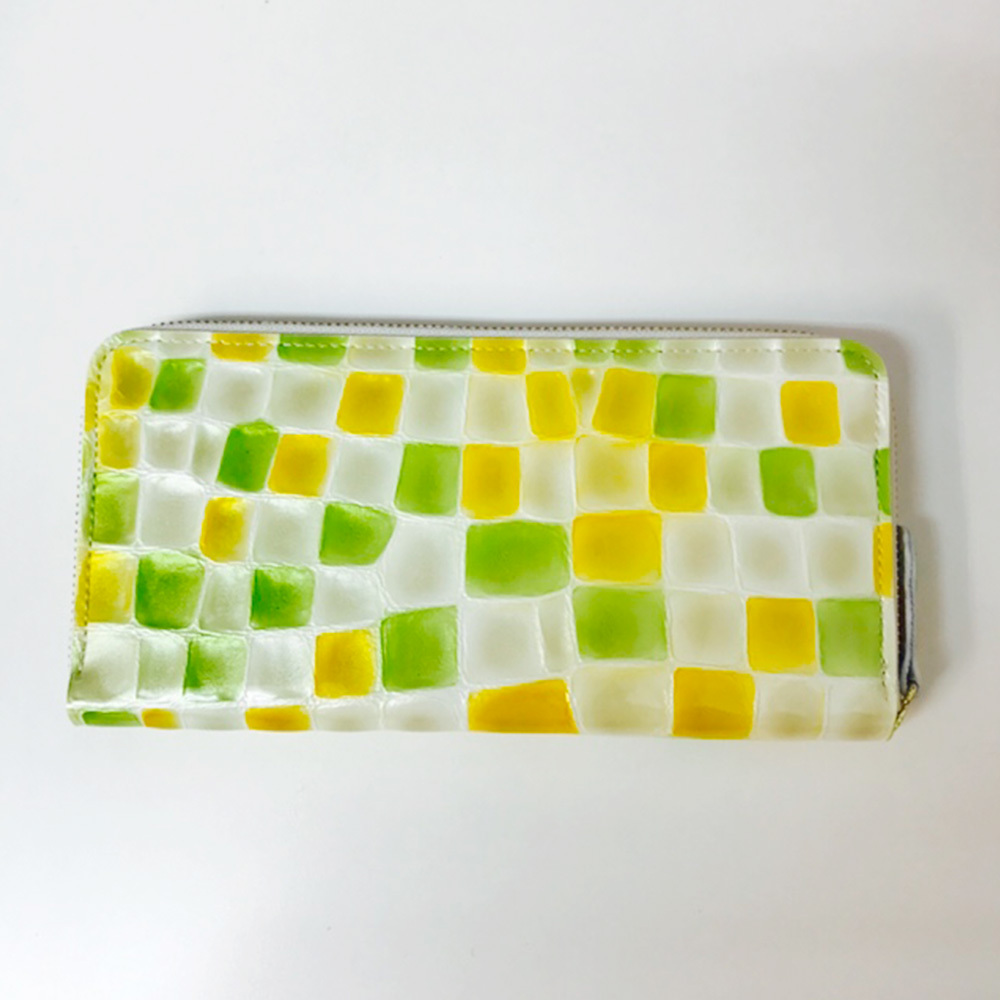 軽さを重視した職人の作るスリムステンドグラスレザーウォレット