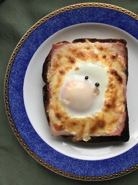 涙の顔になりました。