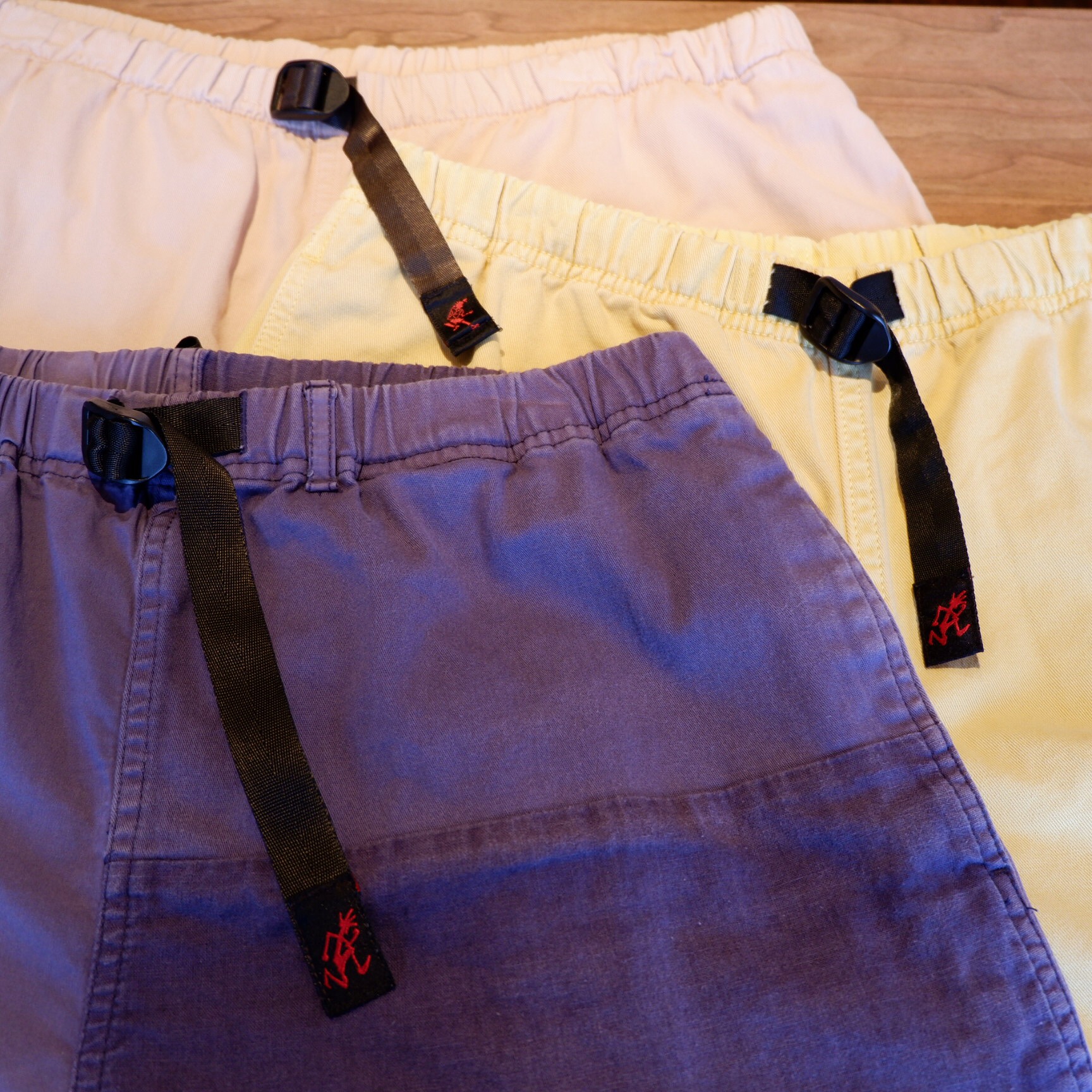gramicci shorts 多数入荷