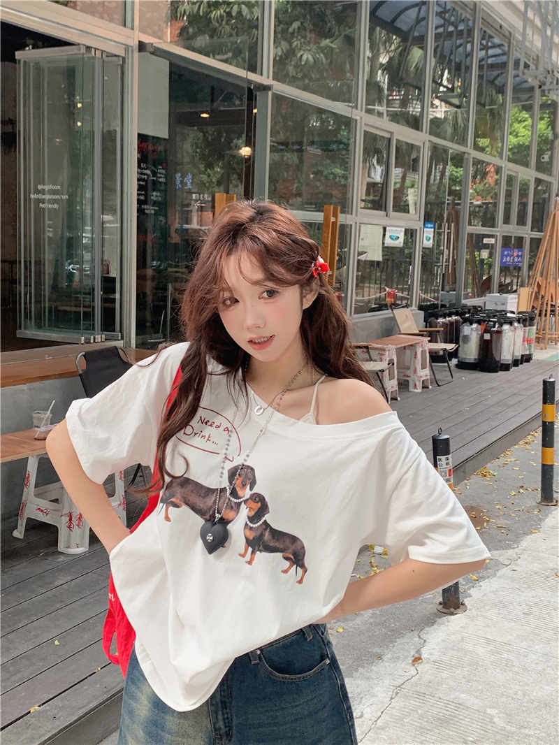 犬好きさん必見！casual girlyなドッグTシャツ🐶