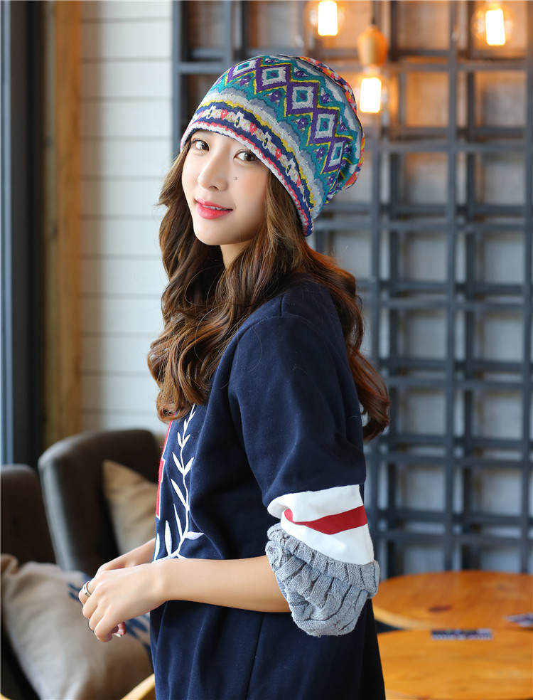 大人女子にむけた海外トレンドファッションとして、こちらのニット帽は当通販オススメ品です♪
