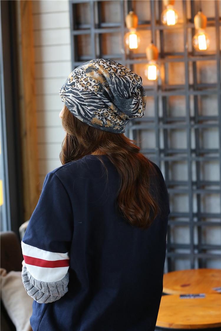 大人女子にむけた海外トレンドファッションとして、こちらのニット帽は当通販オススメ品です♪
