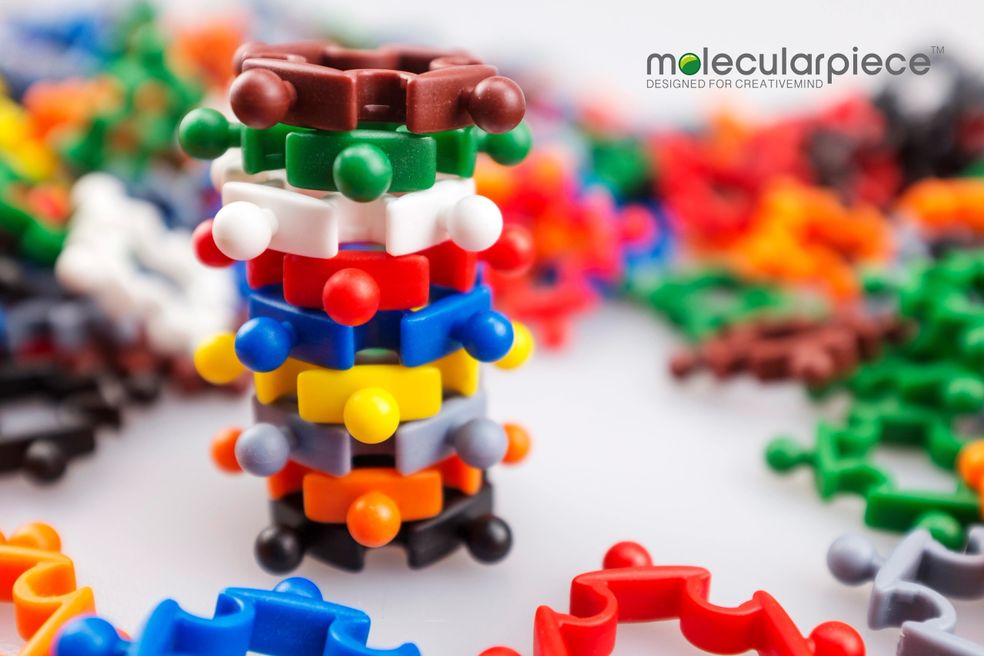 「科学の力」分子の形をしたブロック「モレキュラーピース」が登場です！