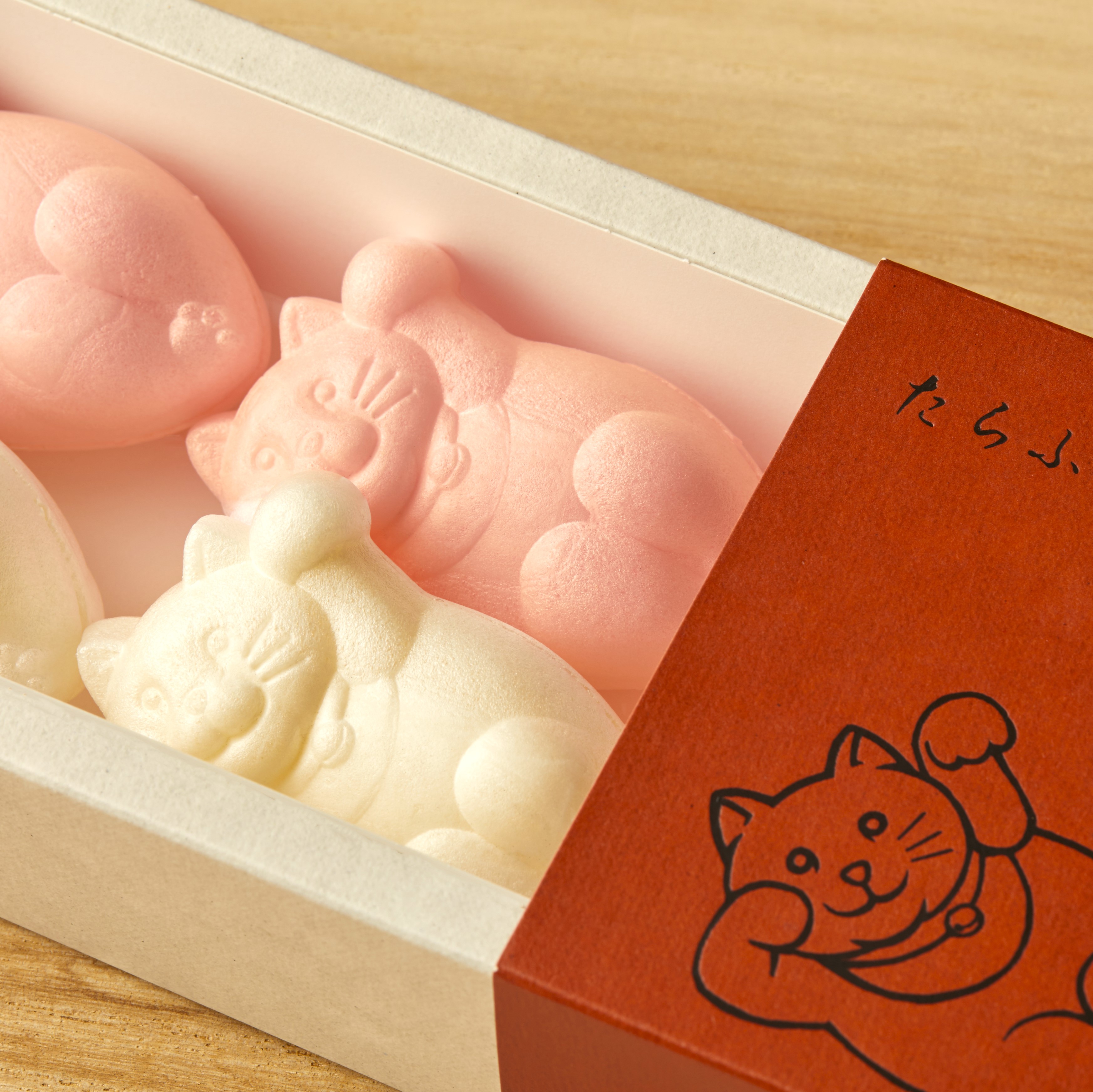 ★期間限定販売中★「たらふくもなか紅白祝い箱」が期間限定販売！新たな門出、春のお祝いを盛り上げます♪