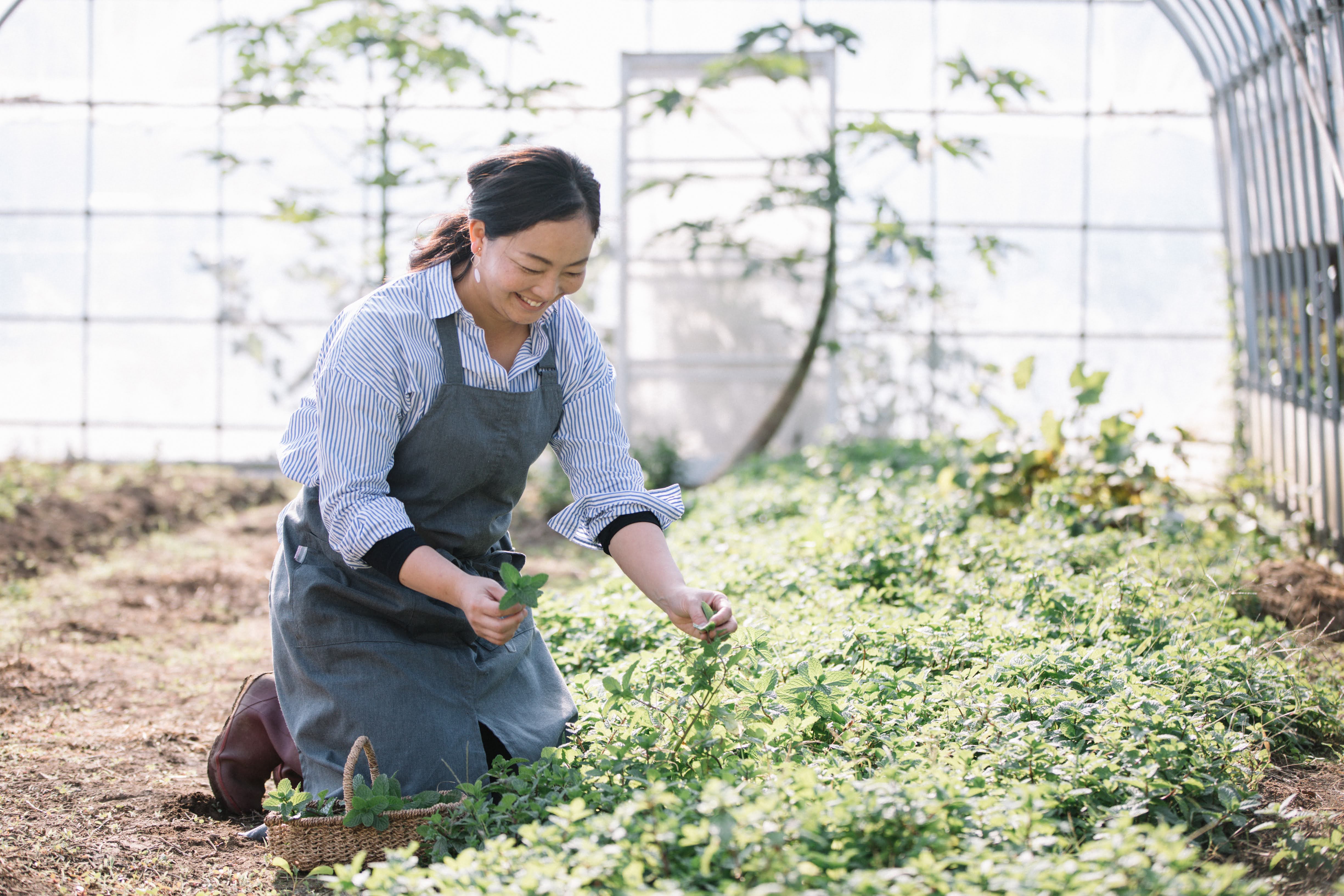 作り手しか知らなかった香りを、ライブで届けたい。HIROKO HERBS、初めての挑戦