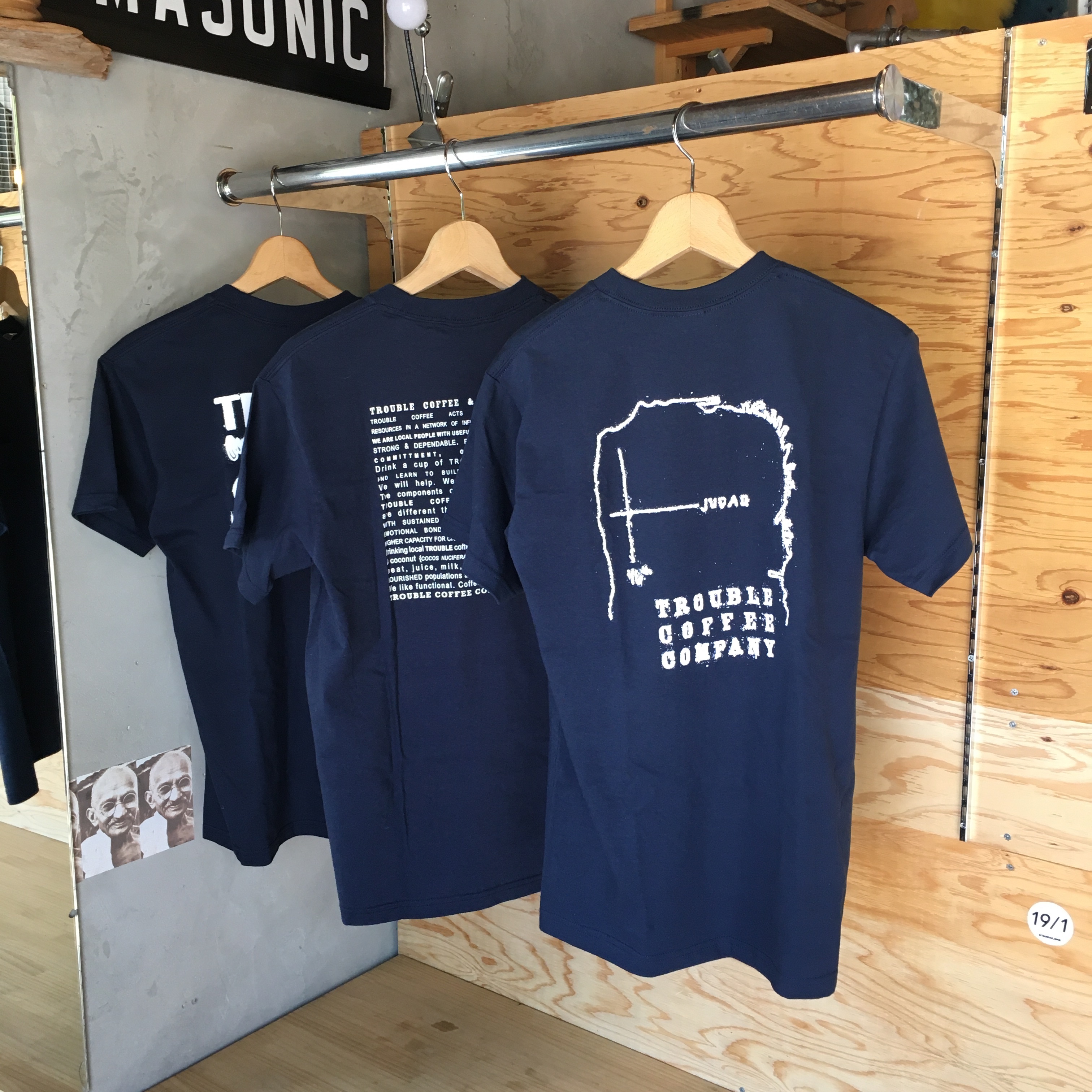 TROUBLE COFFEE : POCKET T-SHIRTS