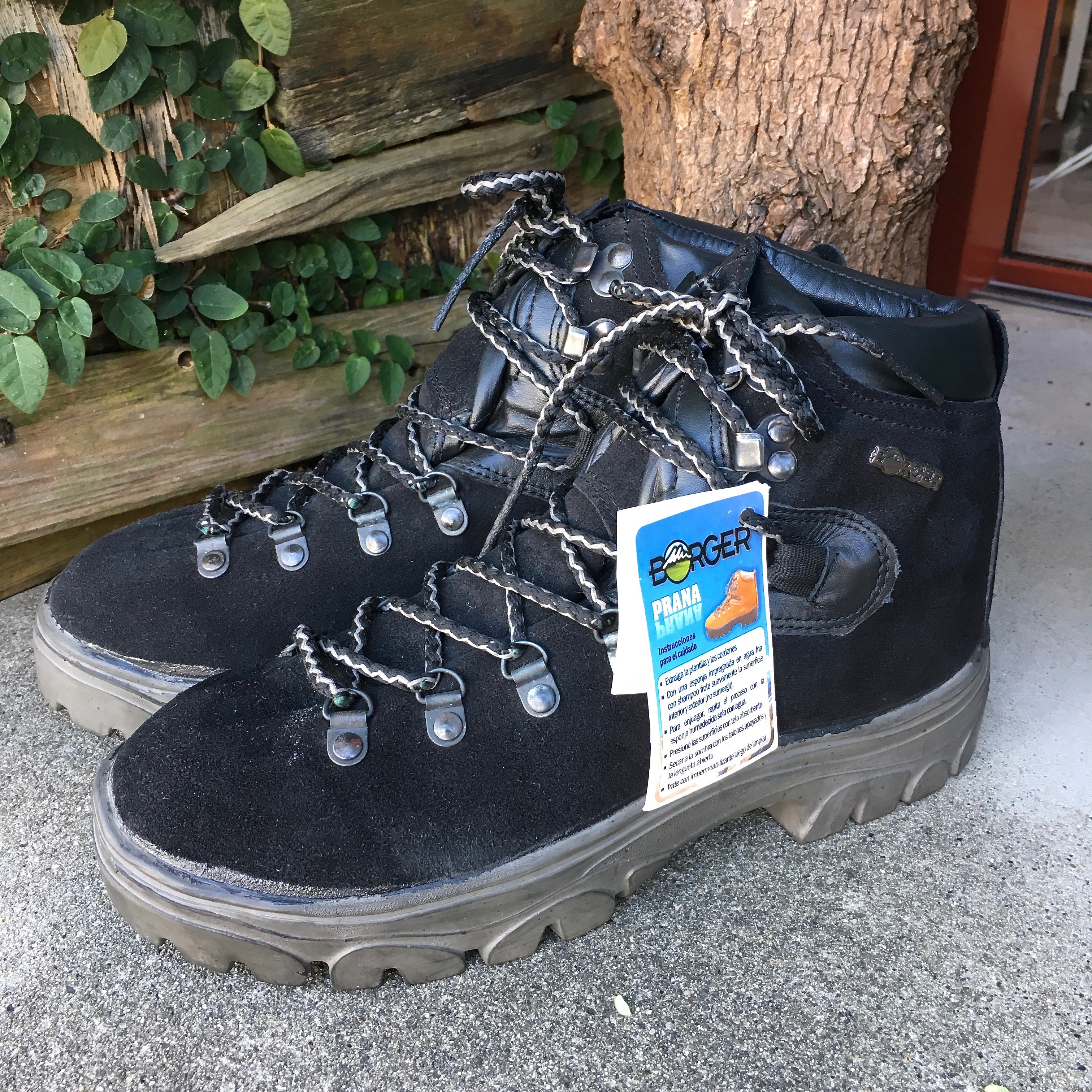 BORGER : PRANA BOOTS