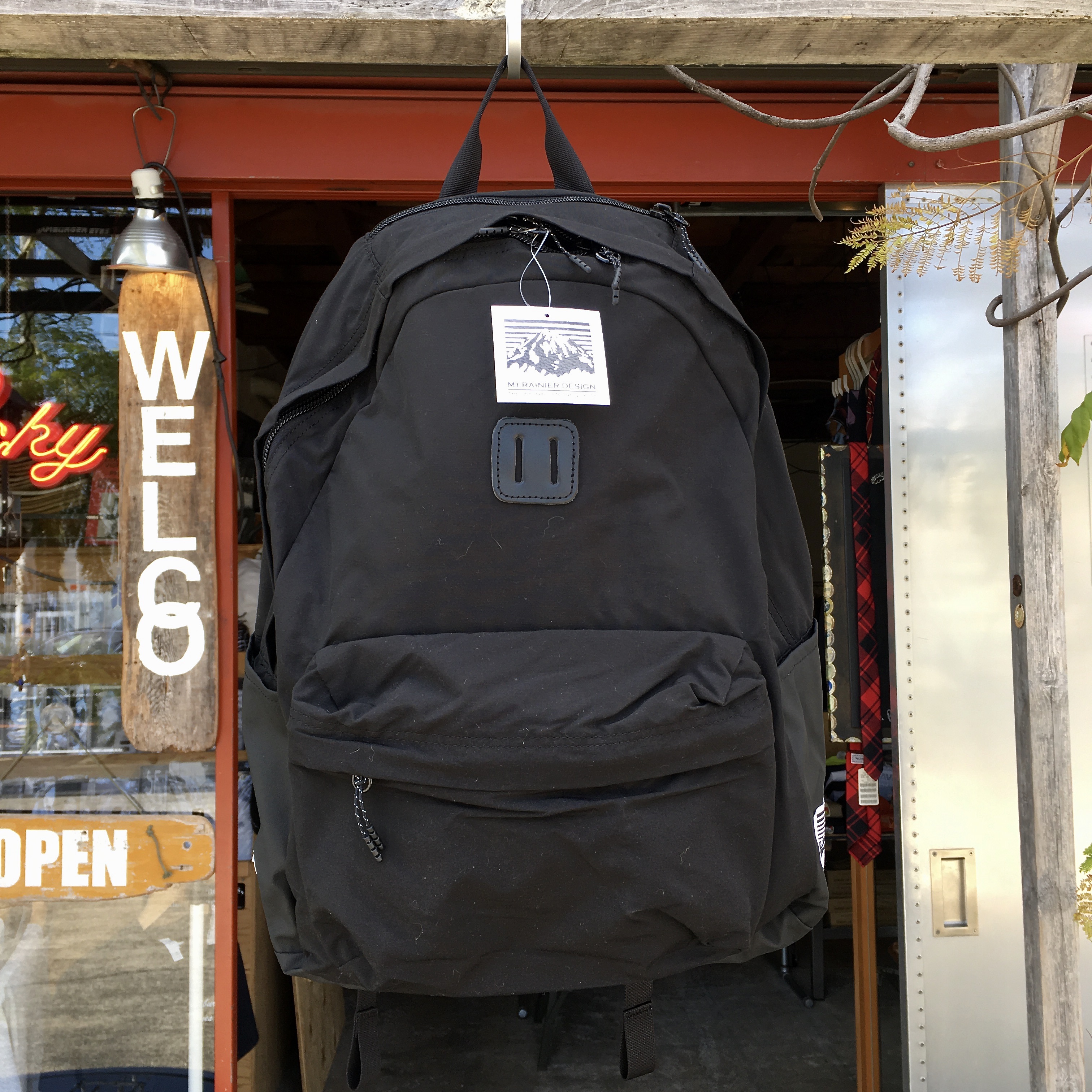 MT RAINIER DESIGN: MRD 3D PACK POLYCARBONATE 
