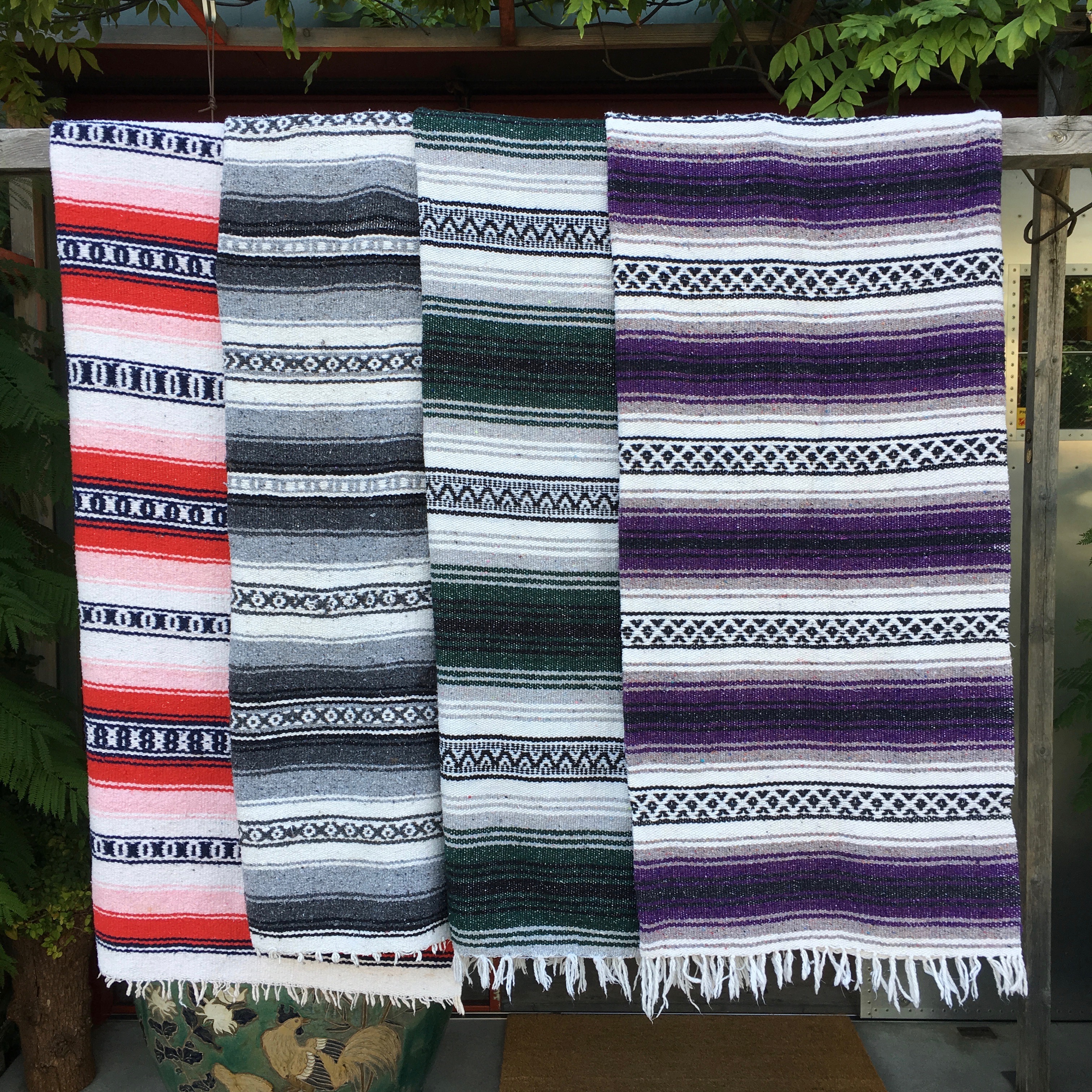 USED MEXICAN BLANKET 