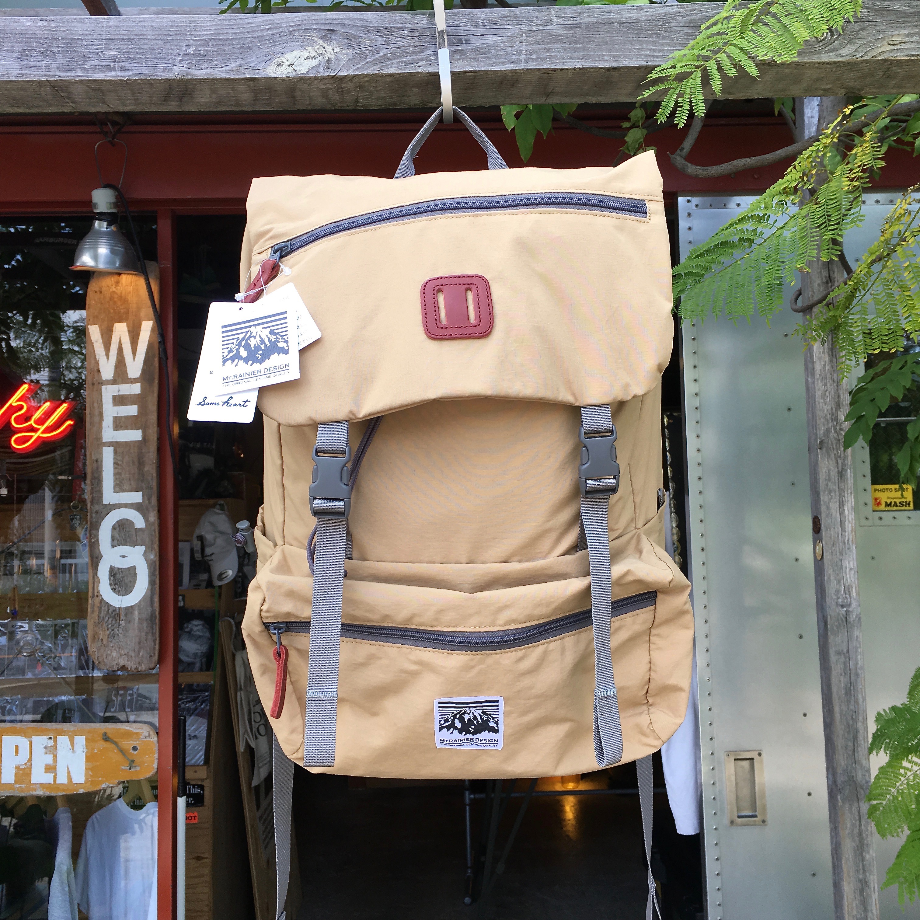 MT RAINIER DESIGN：MRD ORIGINAL SCHOOL DAYPACK