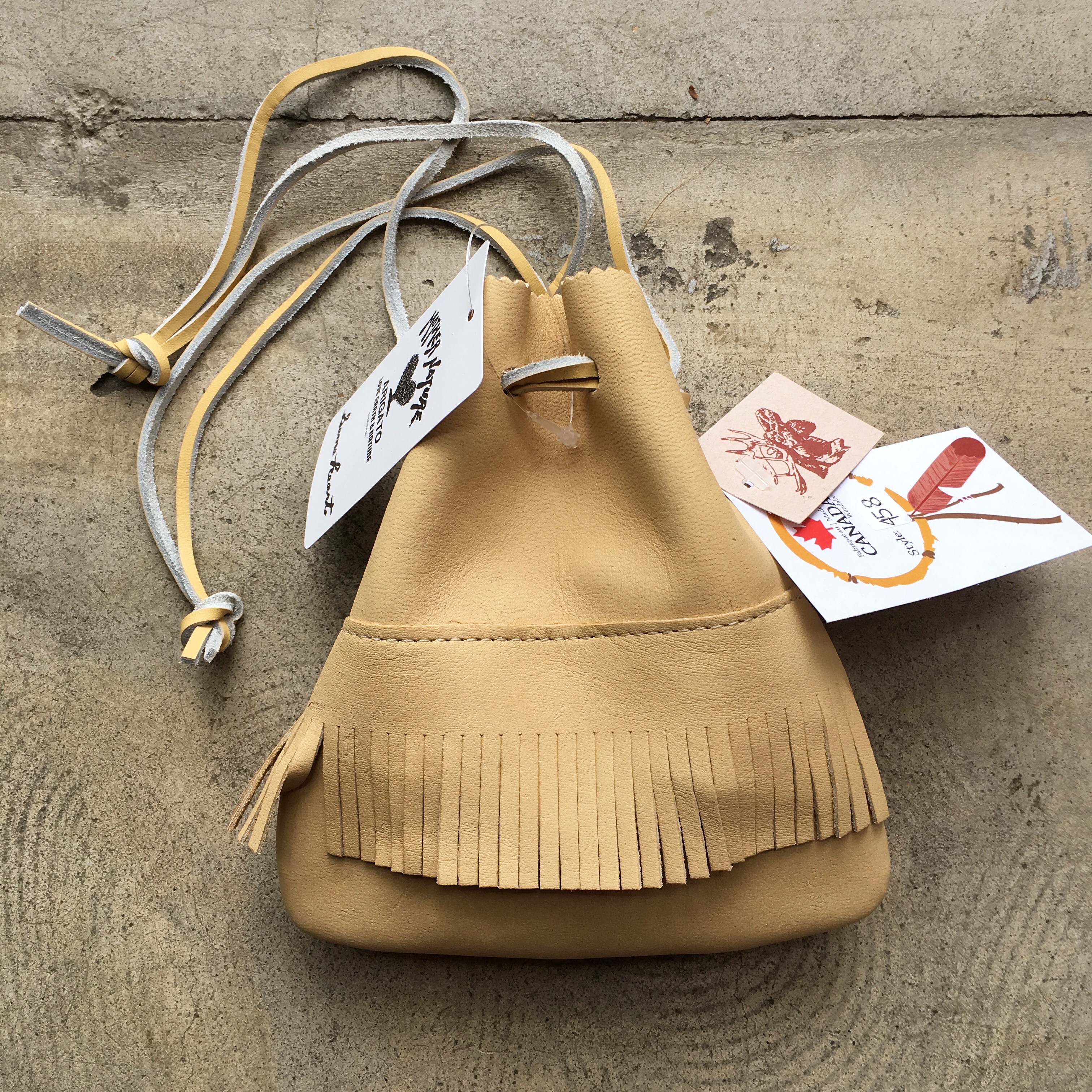  BASTIEN INDUSTRIES:MOOSEHIDE FRINGE POUCH SM