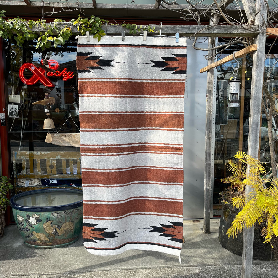 Vintage Navajo rug (約155㎝×約76㎝)