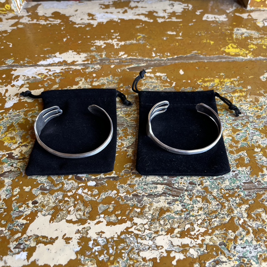 MARCHELLOART : WELDED PICKLES FORK BANGLE