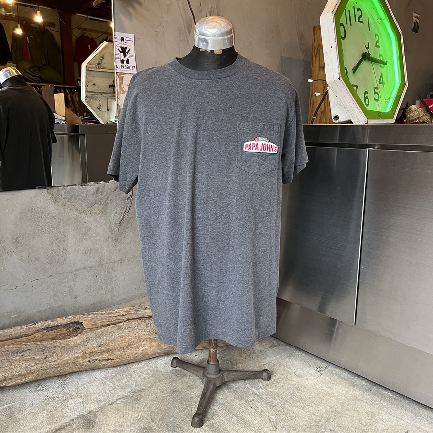 PAPA JOHN’S PIZZA T-Shirt (USED)