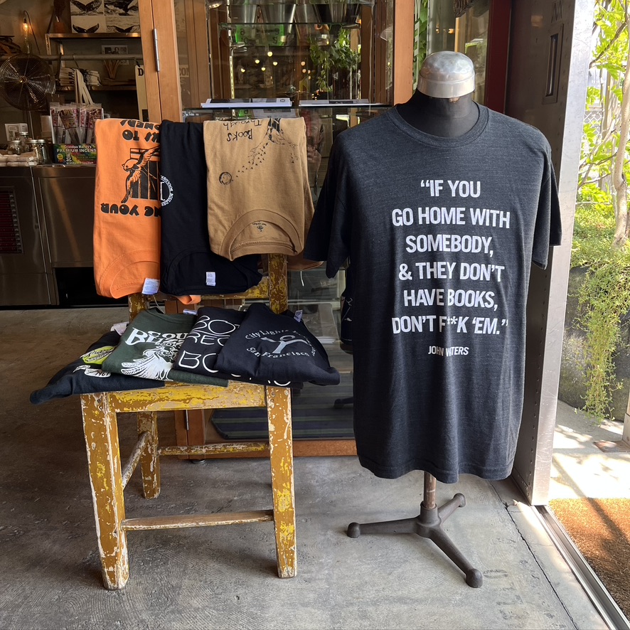 BOOKSTORE Souvenir T-SHIRT (USED)