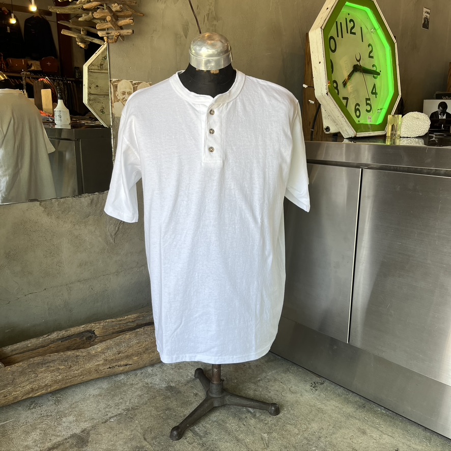 CalCru : 3Button SS Henley Tee