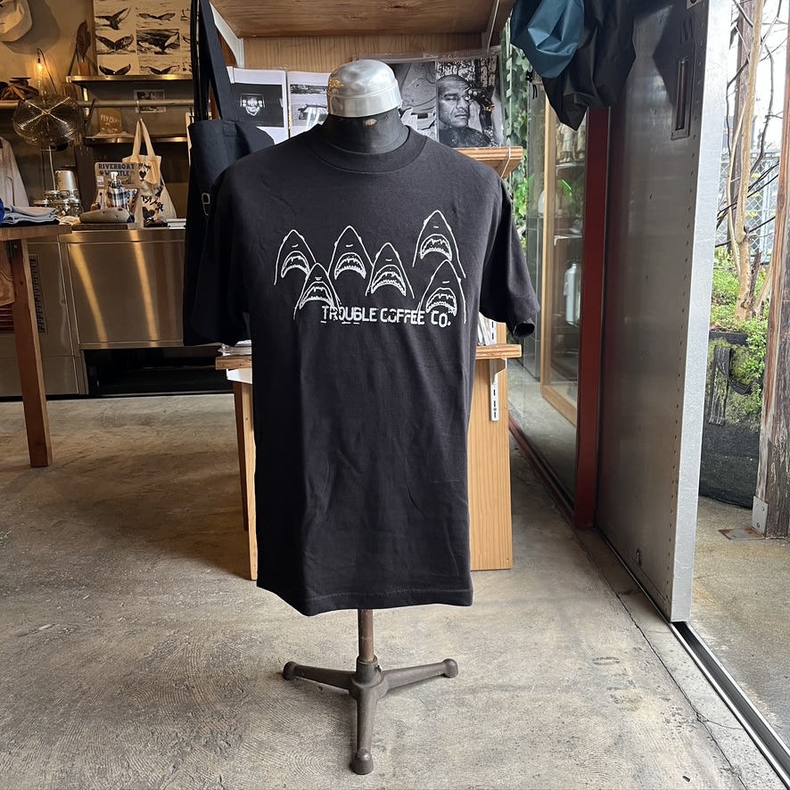 TROUBLE COFFEE : SHARK SS TEE