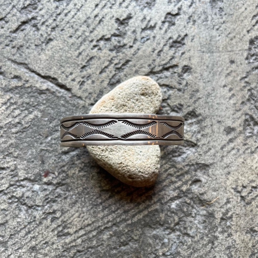 Navajo Bracelet (Rick Enriques)
