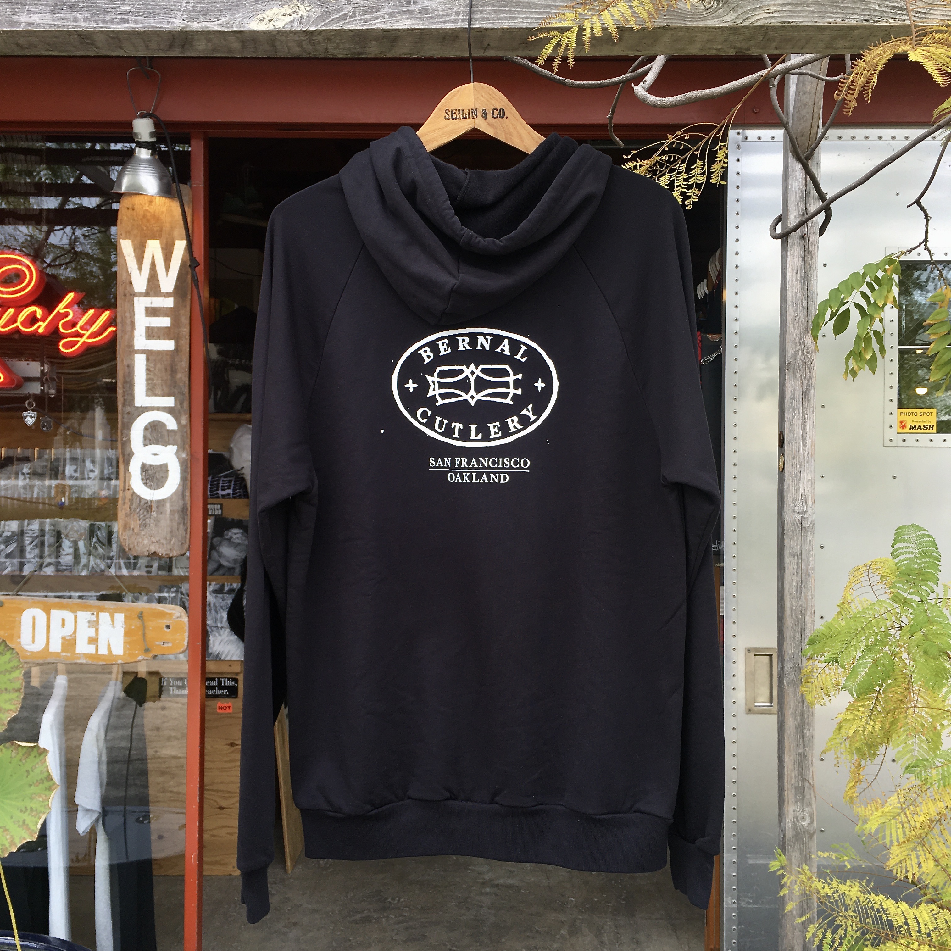 Bernal Cutlery : ZIP HOODIE