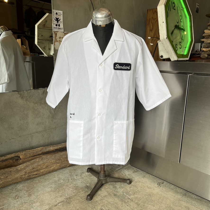 HIGH! STANDARD : FAME UNISEX BOTTON SMOCK