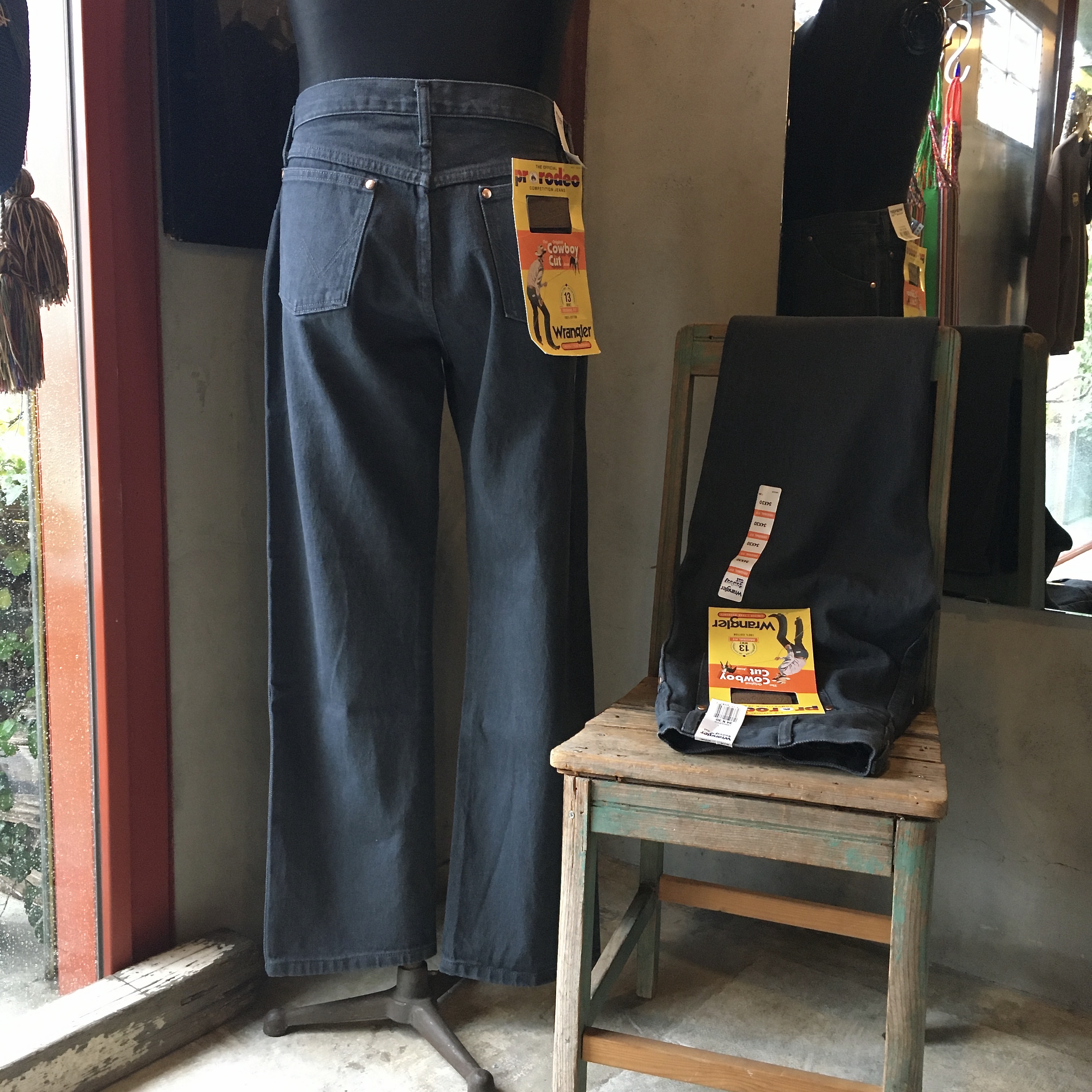 WRANGLER : COWBOY CUT ORIGINAL FIT JEANS